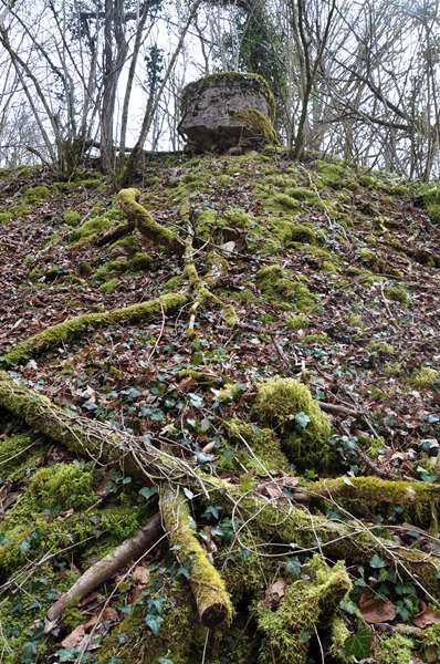 Surplomb sur les fossés