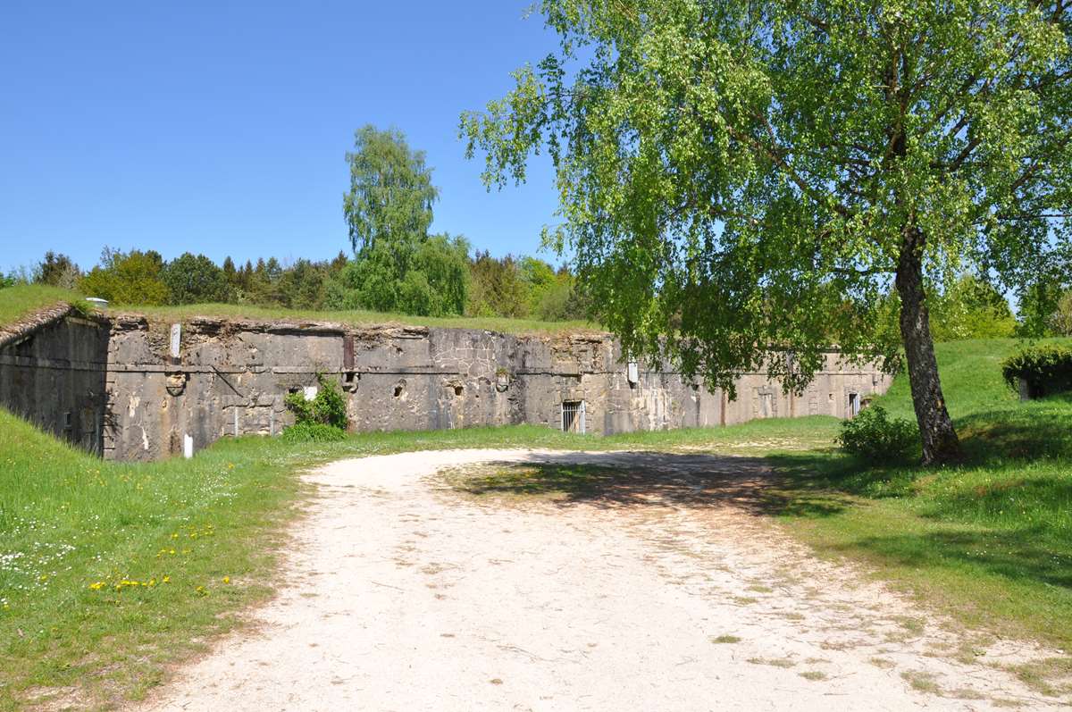 Vue d'ensemble de l'ouvrage de Froideterre