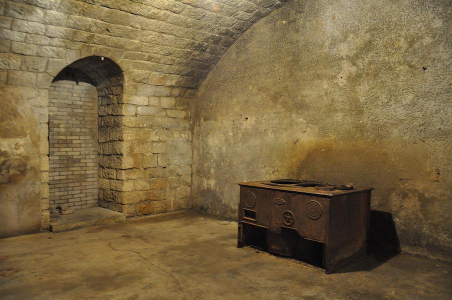 12 douaumont