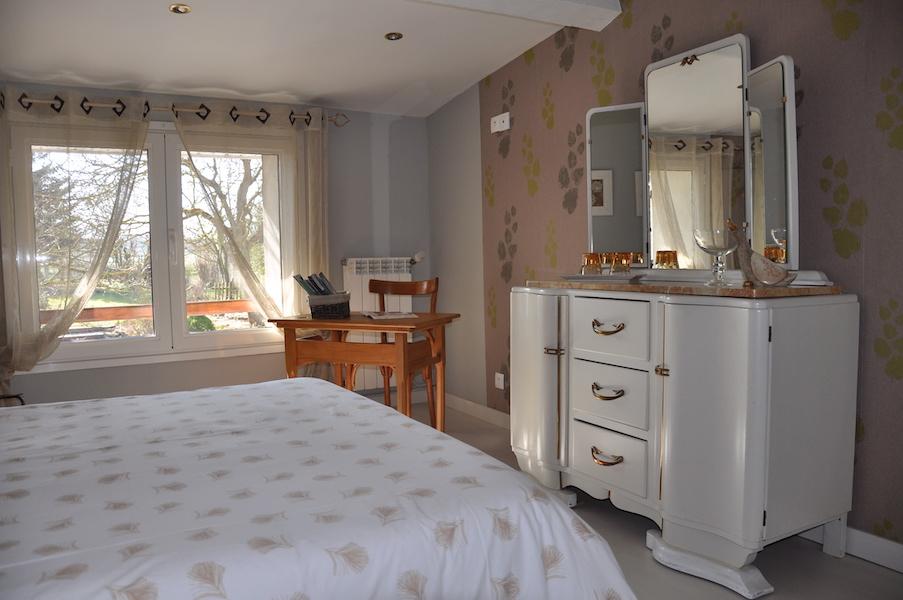 une chambre reposante